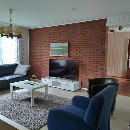 Kuivasjaervi House Prázdninový dům Oulu